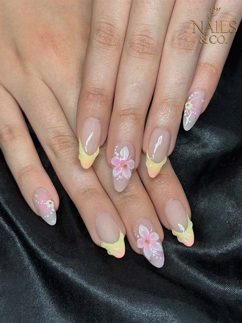 Nails & Co. 